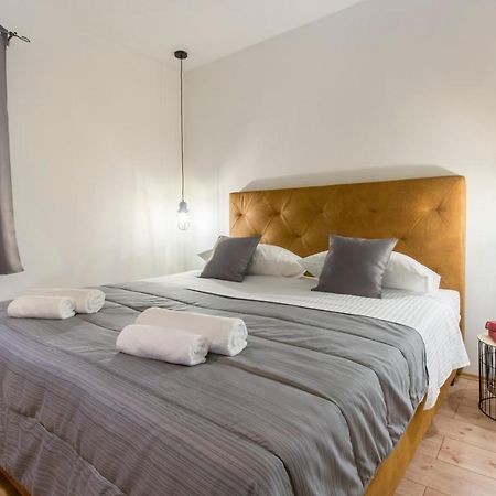 Villa San Dograde Kültér fotó