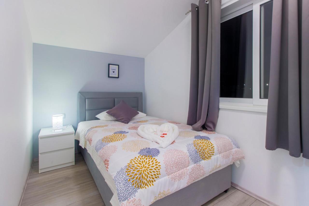 Villa San Dograde Kültér fotó